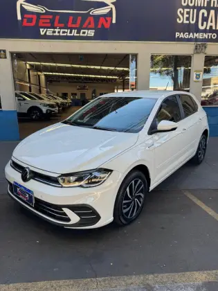 VOLKSWAGEN POLO 1.0 170 TSI HIGHLINE AUTOMÁTICO VOLKSWAGEN POLO 1.0 170 TSI HIGHLINE AUTOMÁTICO