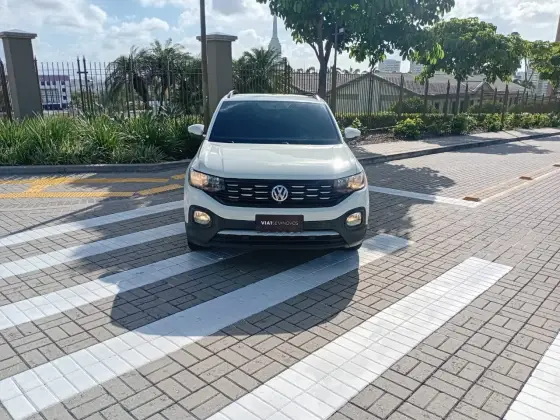 VOLKSWAGEN T-CROSS 1.0 200 TSI TOTAL FLEX COMFORTLINE AUTOMÁTICO