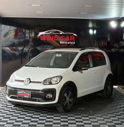 VOLKSWAGEN UP 1.0 170 TSI TOTAL FLEX XTREME 4P MANUAL