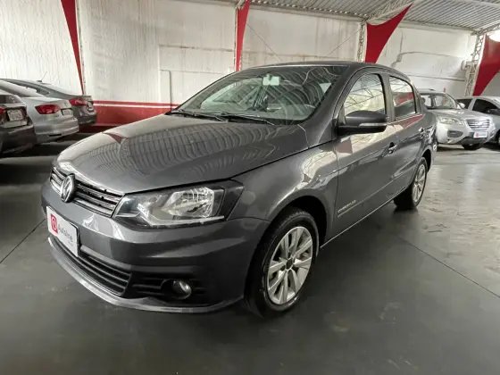 VOLKSWAGEN VOYAGE 1.0 12V MPI TOTALFLEX COMFORTLINE 4P MANUAL VOLKSWAGEN VOYAGE 1.0 12V MPI TOTALFLEX COMFORTLINE 4P MANUAL