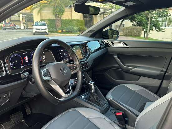 VOLKSWAGEN-NIVUS-1.0 200 TSI TOTAL FLEX HIGHLINE AUTOMÁTICO VOLKSWAGEN-NIVUS-2023