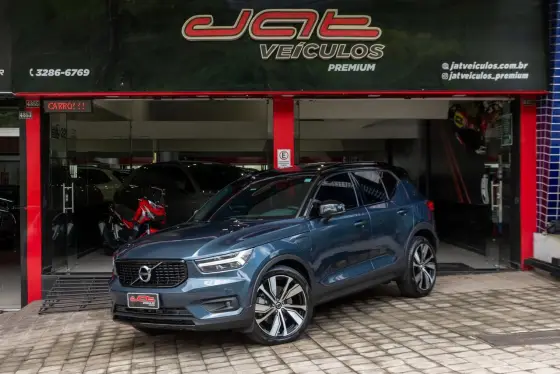 VOLVO XC40 1.5 T5 RECHARGE R-DESIGN GEARTRONIC