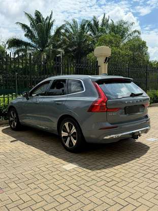 VOLVO-XC60-2.0 T8 RECHARGE PLUS AWD GEARTRONIC VOLVO-XC60-2022