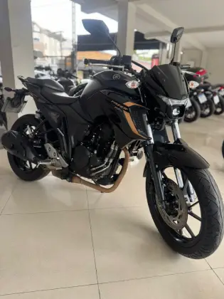 YAMAHA FZ25 FAZER ABS 