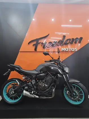 YAMAHA MT-07 ABS YAMAHA MT-07 ABS