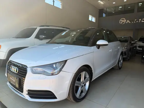 AUDI A1 1.4 TFSI SPORTBACK ATTRACTION 16V 122CV GASOLINA 4P S-TRONIC
