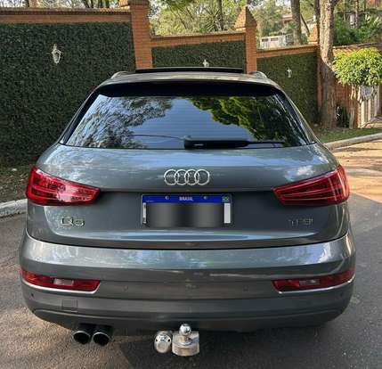AUDI-Q3-2017