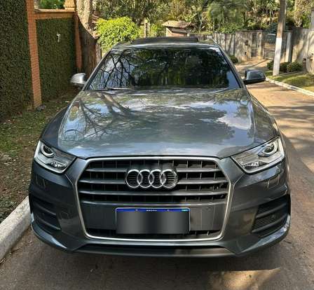 AUDI-Q3-2017