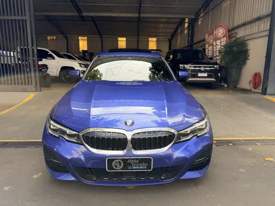 BMW 320i 2.0 16V TURBO FLEX M SPORT AUTOMÁTICO BMW 320i 2.0 16V TURBO FLEX M SPORT AUTOMÁTICO