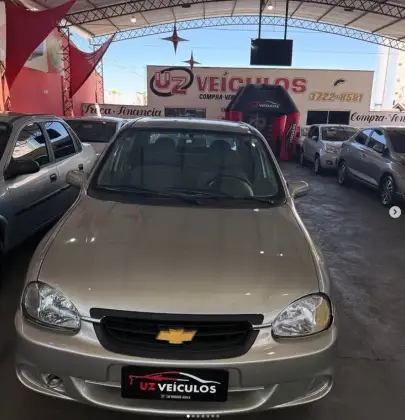 CHEVROLET CLASSIC 1.0 MPFI LIFE 8V FLEX 4P MANUAL