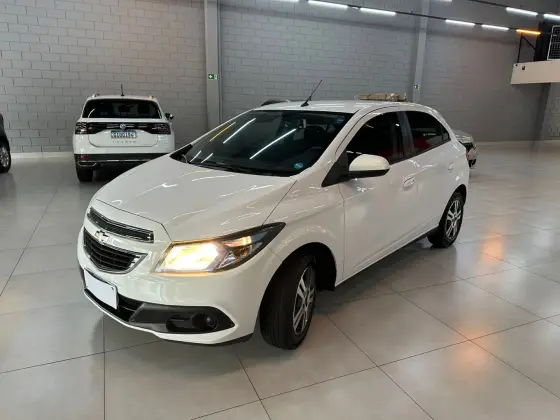 CHEVROLET ONIX 1.4 MPFI LT 8V FLEX 4P MANUAL