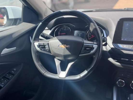 CHEVROLET-ONIX-2022