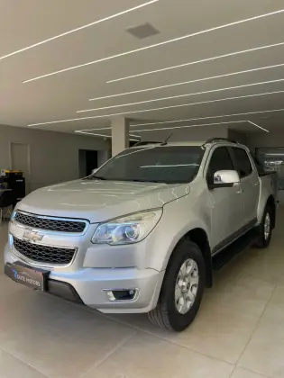 CHEVROLET S10 2.4 LTZ 4X2 CD 8V FLEX 4P MANUAL CHEVROLET S10 2.4 LTZ 4X2 CD 8V FLEX 4P MANUAL