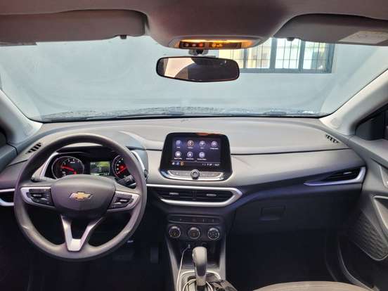 CHEVROLET-TRACKER-2020