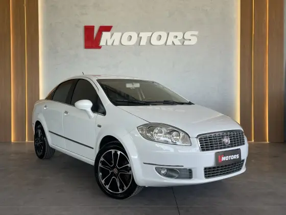 FIAT LINEA 1.8 ESSENCE 16V FLEX 4P MANUAL