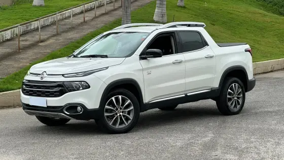 FIAT TORO 2.0 16V TURBO DIESEL VOLCANO 4WD AT9