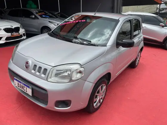 FIAT UNO 1.0 EVO VIVACE 8V FLEX 4P MANUAL FIAT UNO 1.0 EVO VIVACE 8V FLEX 4P MANUAL