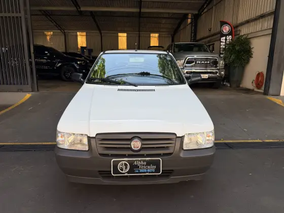 FIAT UNO 1.0 MPI MILLE WAY ECONOMY 8V FLEX 4P MANUAL FIAT UNO 1.0 MPI MILLE WAY ECONOMY 8V FLEX 4P MANUAL