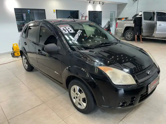 FORD FIESTA 1.0 MPI HATCH 8V FLEX 4P MANUAL