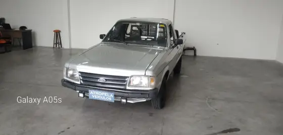 FORD PAMPA 1.8 GL 8V CS GASOLINA 2P MANUAL