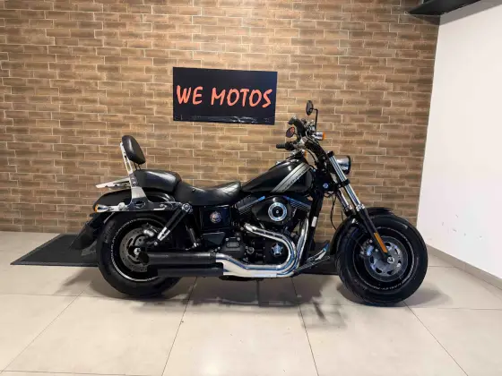 HARLEY-DAVIDSON DYNA FAT BOB 
