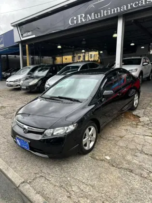 HONDA CIVIC 1.8 LXS 16V FLEX 4P AUTOMÁTICO