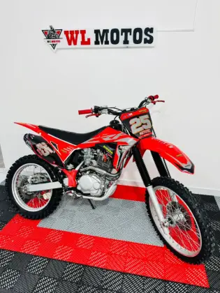 HONDA CRF 230F 