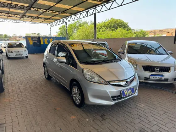 HONDA FIT 1.4 LX 16V FLEX 4P MANUAL