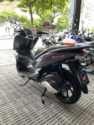 HONDA-PCX-2021