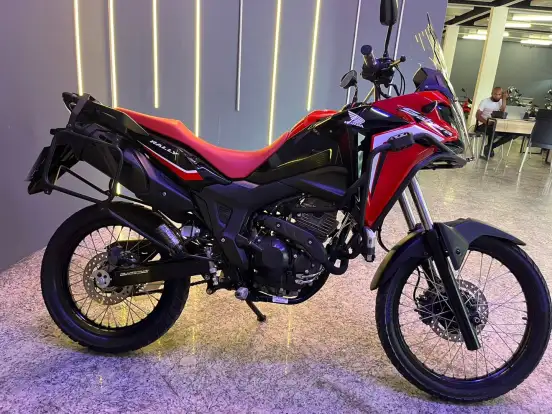 HONDA-XRE 300 SAHARA-2024