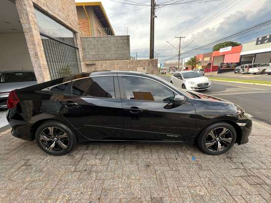 HONDA-CIVIC-2017