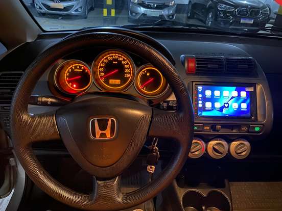 HONDA-FIT-2006