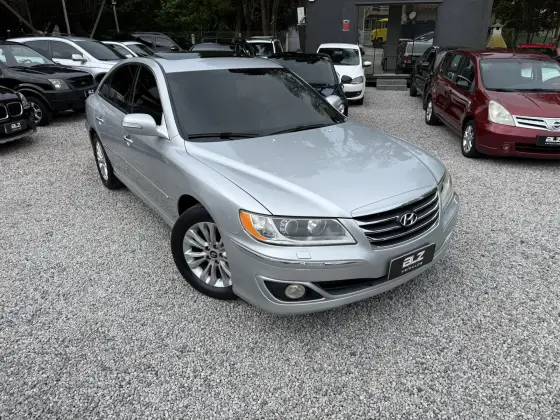 HYUNDAI AZERA 3.3 MPFI GLS SEDAN V6 24V GASOLINA 4P AUTOMÁTICO HYUNDAI AZERA 3.3 MPFI GLS SEDAN V6 24V GASOLINA 4P AUTOMÁTICO