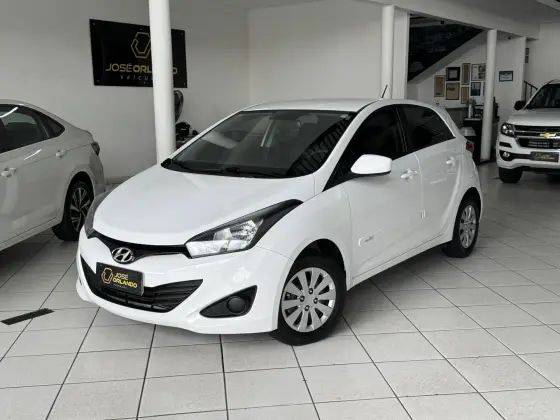 HYUNDAI HB20 1.6 COMFORT PLUS 16V FLEX 4P MANUAL