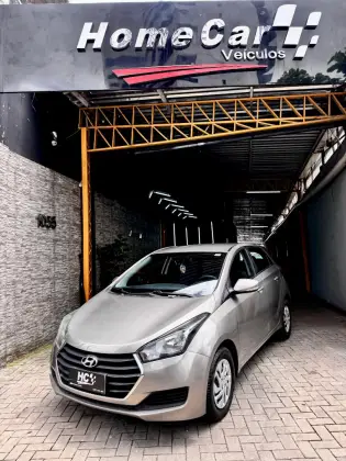 HYUNDAI HB20 1.6 COMFORT PLUS 16V FLEX 4P MANUAL HYUNDAI HB20 1.6 COMFORT PLUS 16V FLEX 4P MANUAL