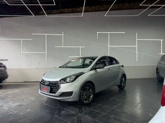 HYUNDAI HB20 1.6 COPA DO MUNDO FIFA 16V FLEX 4P AUTOMÁTICO