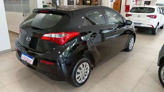 HYUNDAI-HB20-2017
