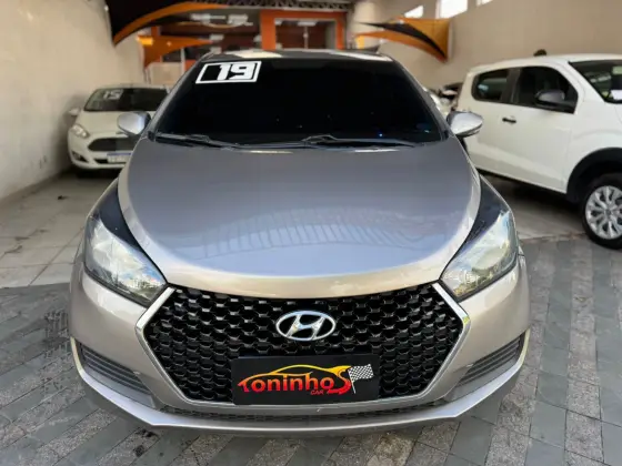 HYUNDAI HB20S 1.6 COMFORT STYLE 16V FLEX 4P AUTOMÁTICO
