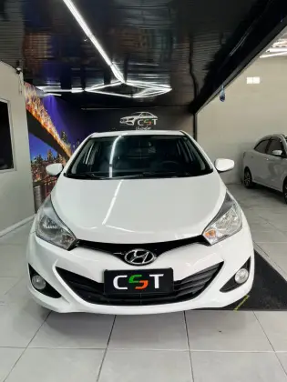 HYUNDAI HB20S 1.6 PREMIUM 16V FLEX 4P AUTOMÁTICO HYUNDAI HB20S 1.6 PREMIUM 16V FLEX 4P AUTOMÁTICO