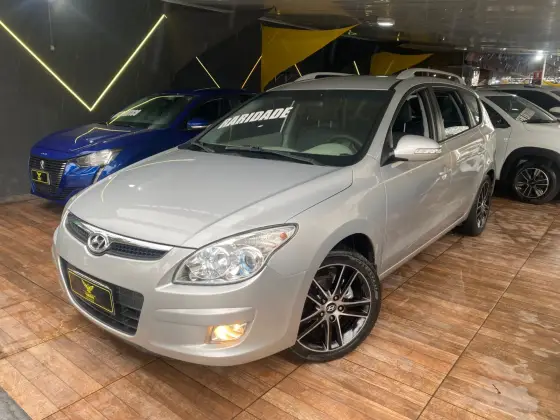 HYUNDAI I30 CW 2.0 MPFI GLS 16V GASOLINA 4P MANUAL