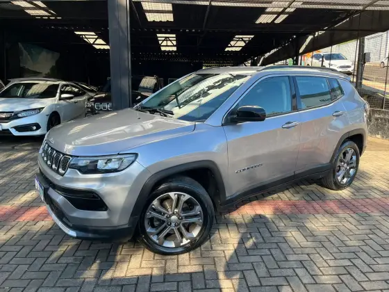 JEEP COMPASS 1.3 T270 TURBO FLEX LONGITUDE AT6 JEEP COMPASS 1.3 T270 TURBO FLEX LONGITUDE AT6