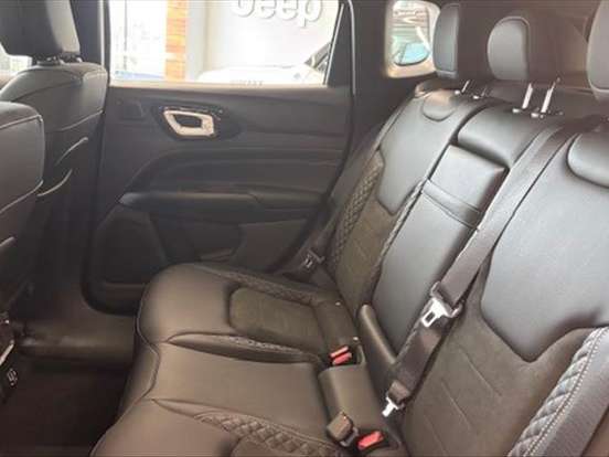 JEEP-COMPASS-2.0 HURRICANE 4 TURBO GASOLINA BLACKHAWK AT9 JEEP-COMPASS-2025