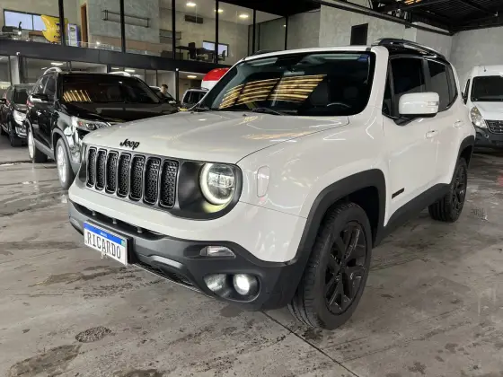 JEEP RENEGADE 2.0 16V TURBO DIESEL LONGITUDE 4P 4X4 AUTOMÁTICO JEEP RENEGADE 2.0 16V TURBO DIESEL LONGITUDE 4P 4X4 AUTOMÁTICO