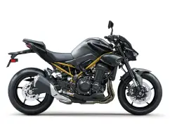 KAWASAKI Z900 KAWASAKI Z900
