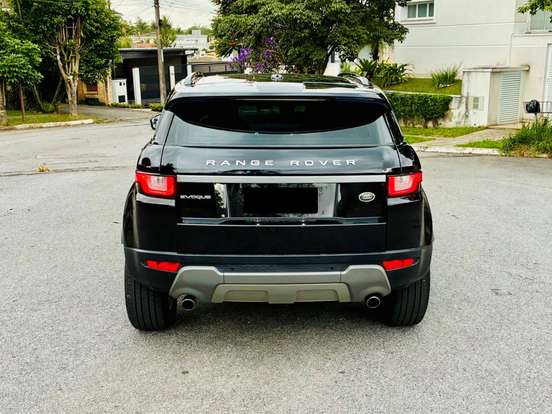 LAND ROVER-RANGE ROVER EVOQUE-2.0 SE 4WD 16V GASOLINA 4P AUTOMÁTICO LAND ROVER-RANGE ROVER EVOQUE-2015