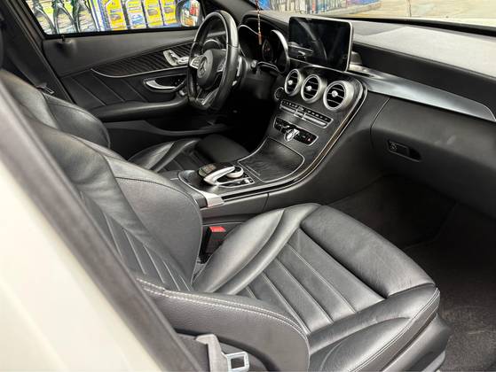 Mercedes-Benz C 250 2.0 CGI Sport Turbo 16V Gasolina 4P Automático