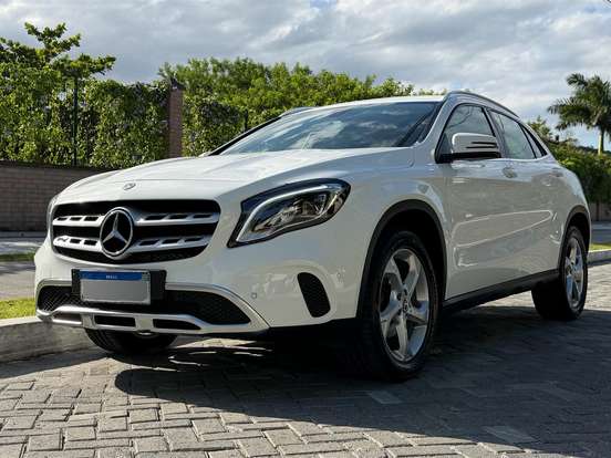 MERCEDES-BENZ-GLA 200-1.6 CGI FLEX ADVANCE 7G-DCT MERCEDES-BENZ-GLA 200-2019