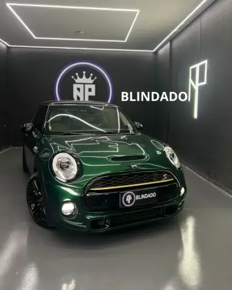 MINI COOPER 2.0 JOHN COOPER WORKS 16V TURBO GASOLINA 2P AUTOMATICO MINI COOPER 2.0 JOHN COOPER WORKS 16V TURBO GASOLINA 2P AUTOMATICO