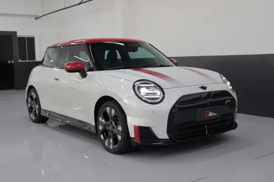 MINI COOPER 54,2 KW ELÉTRICO JOHN COOPER WORKS