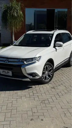 MITSUBISHI OUTLANDER 2.0 16V GASOLINA 4P AUTOMÁTICO MITSUBISHI OUTLANDER 2.0 16V GASOLINA 4P AUTOMÁTICO
